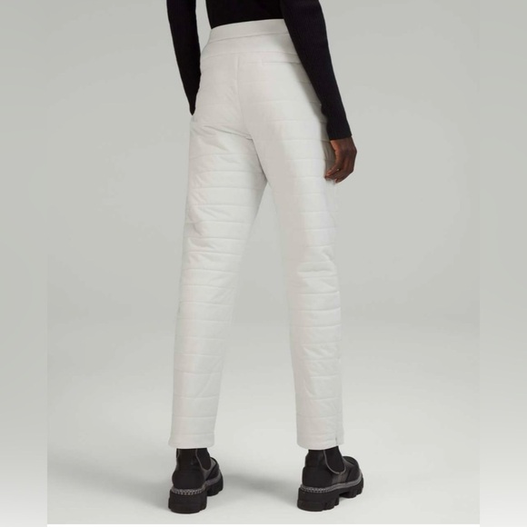 Lululemon Dynamic Movement Jogger Quilted– Vapor | Size 8 | NWT | EXTREMELY RARE - Picture 3 of 14